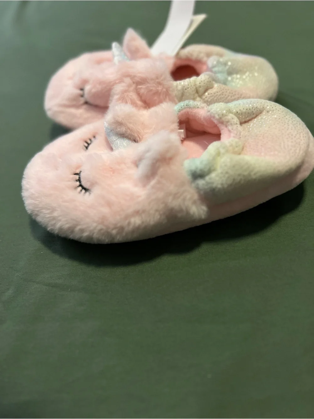 Pink Plush Unicorn Kids Slippers Size 1/2